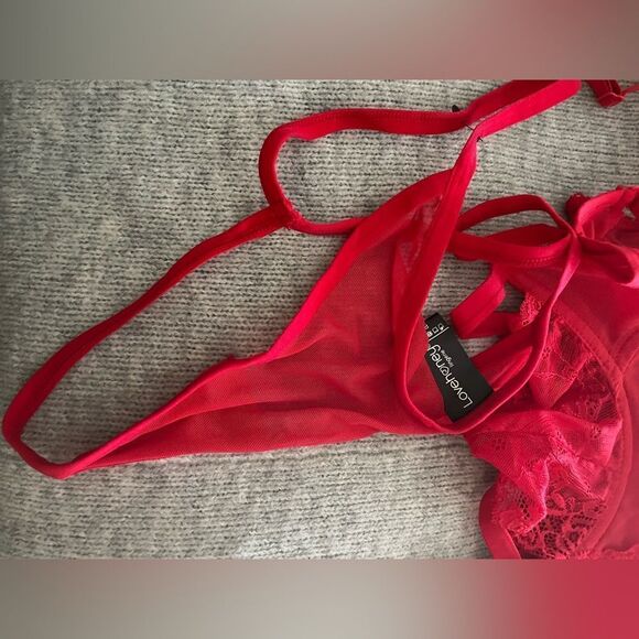 🆕 Red Lingerie Lace Basque Set Underwired w/Suspenders Matching G-String - Picture 11 of 13